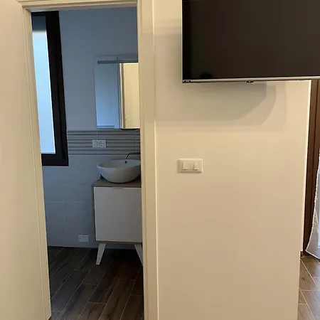 River View - Twa Apartament