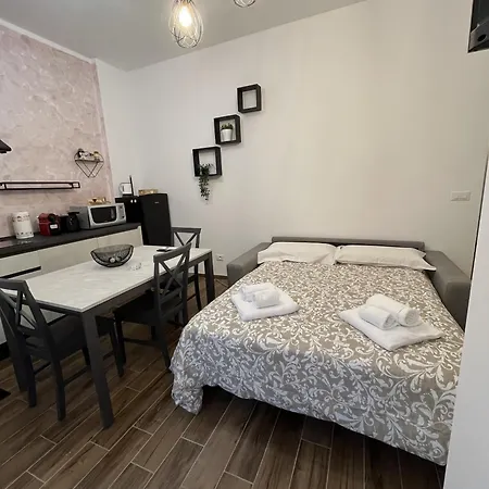 River View - Twa Appartement